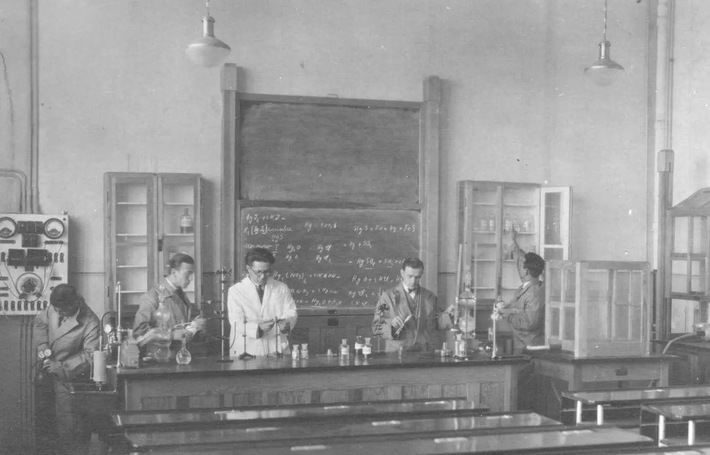 Gazi Üniversitesi tarihi kampüs arşivi 6